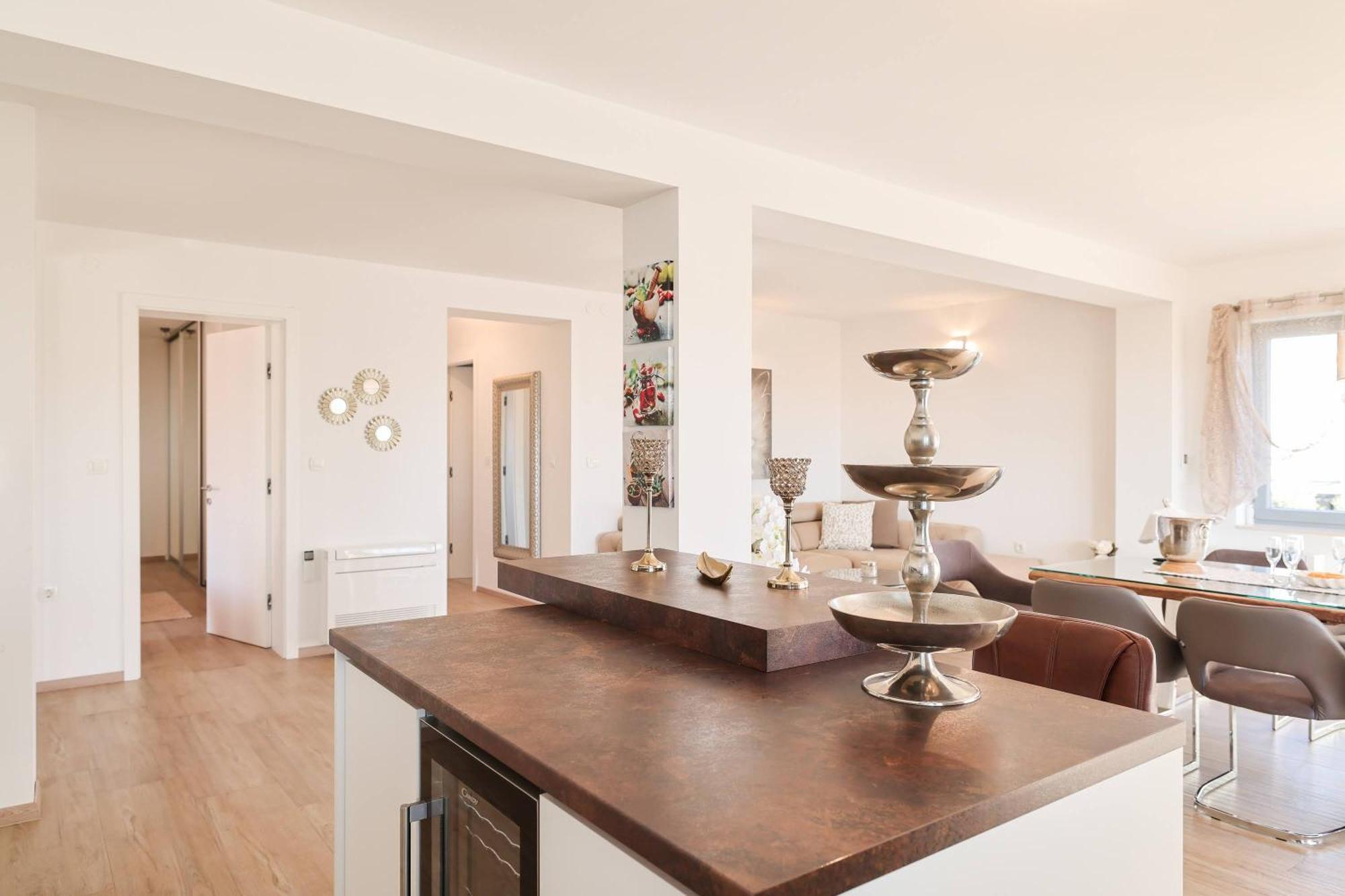 Olive Garden Apartment
